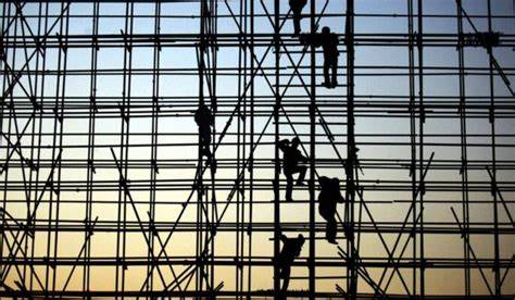 Emergency measures for large-scale scaffolding deformation accidents