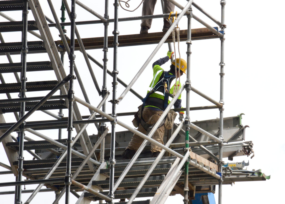 To prevent scaffolding collapse accidents