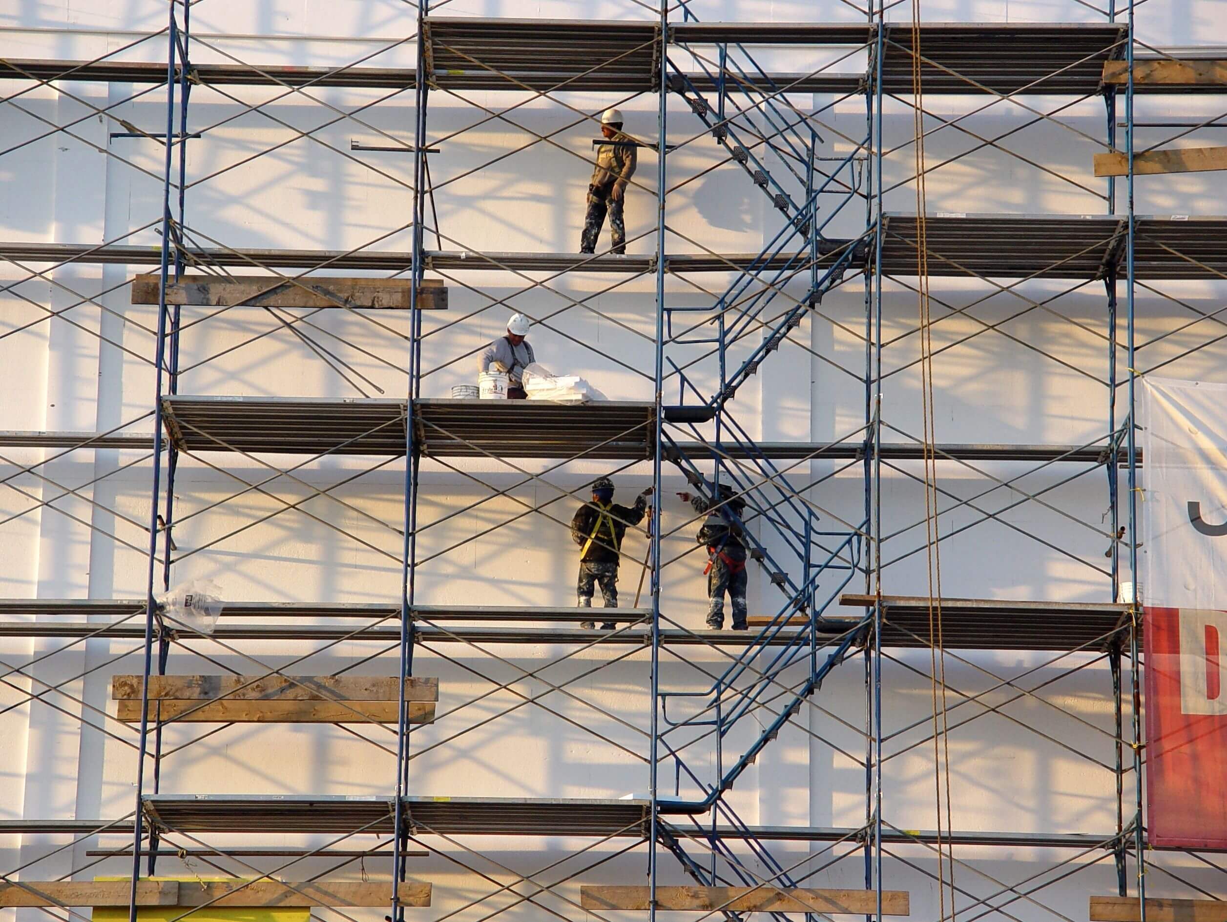 Measures to prevent scaffolding collapse