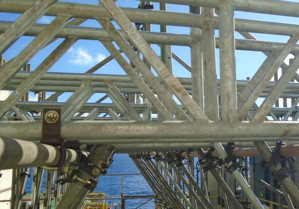 The tube and clamp scaffold: why this traditional scaffolding type is still popular today